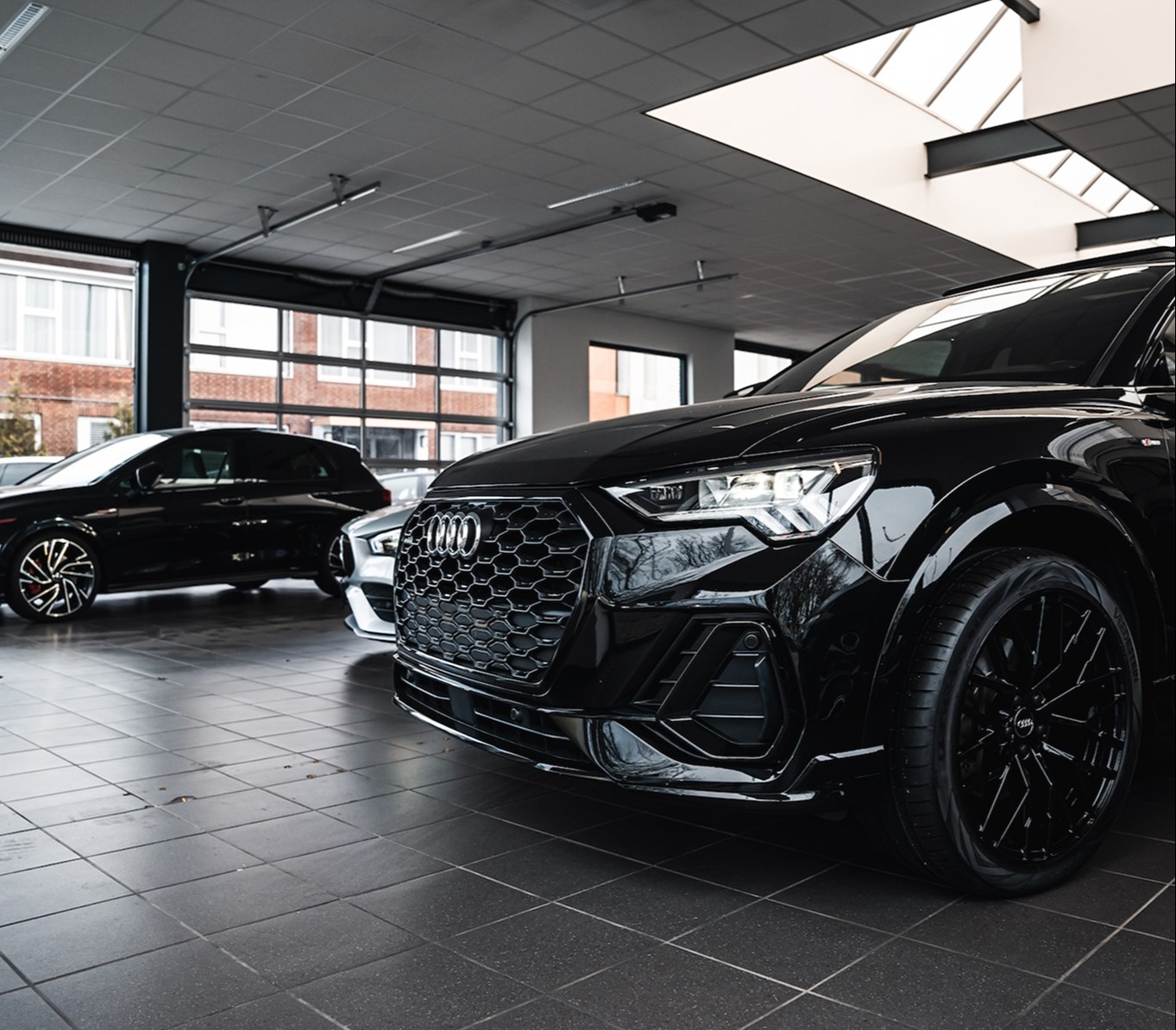 Gallery gallery_images_2_2_17622532061455403246.jpg  | AUTOMAKELAAR DRECHSTEDEN