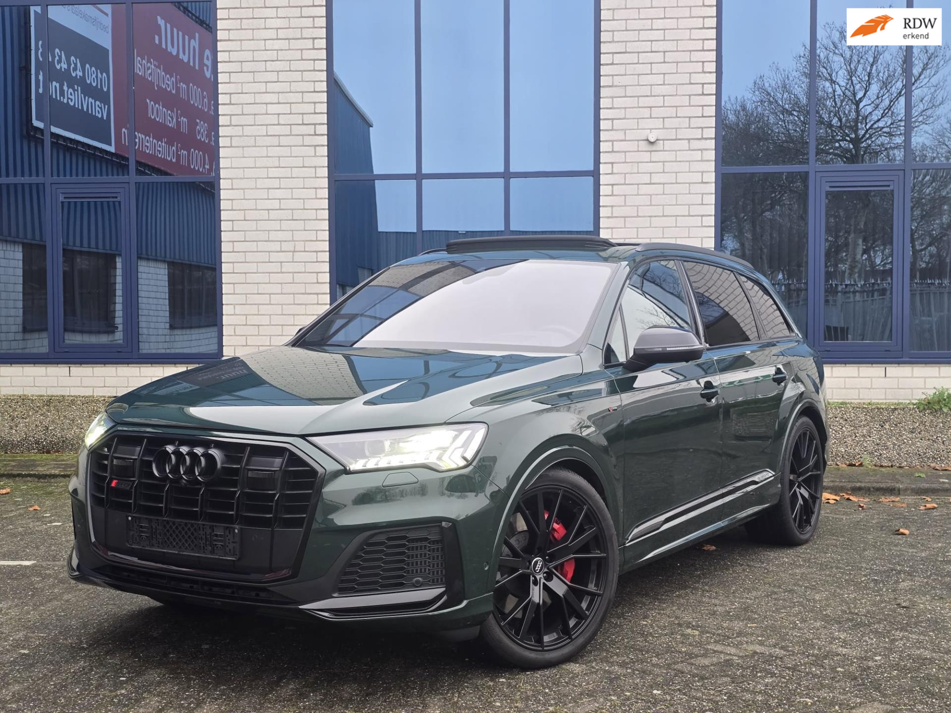 Audi Q7 55 TFSI e quattro/ Sq7 RS Seats Full /Uniek Goodwood Green! 49986825-0.jpg | AUTOMAKELAAR DRECHSTEDEN