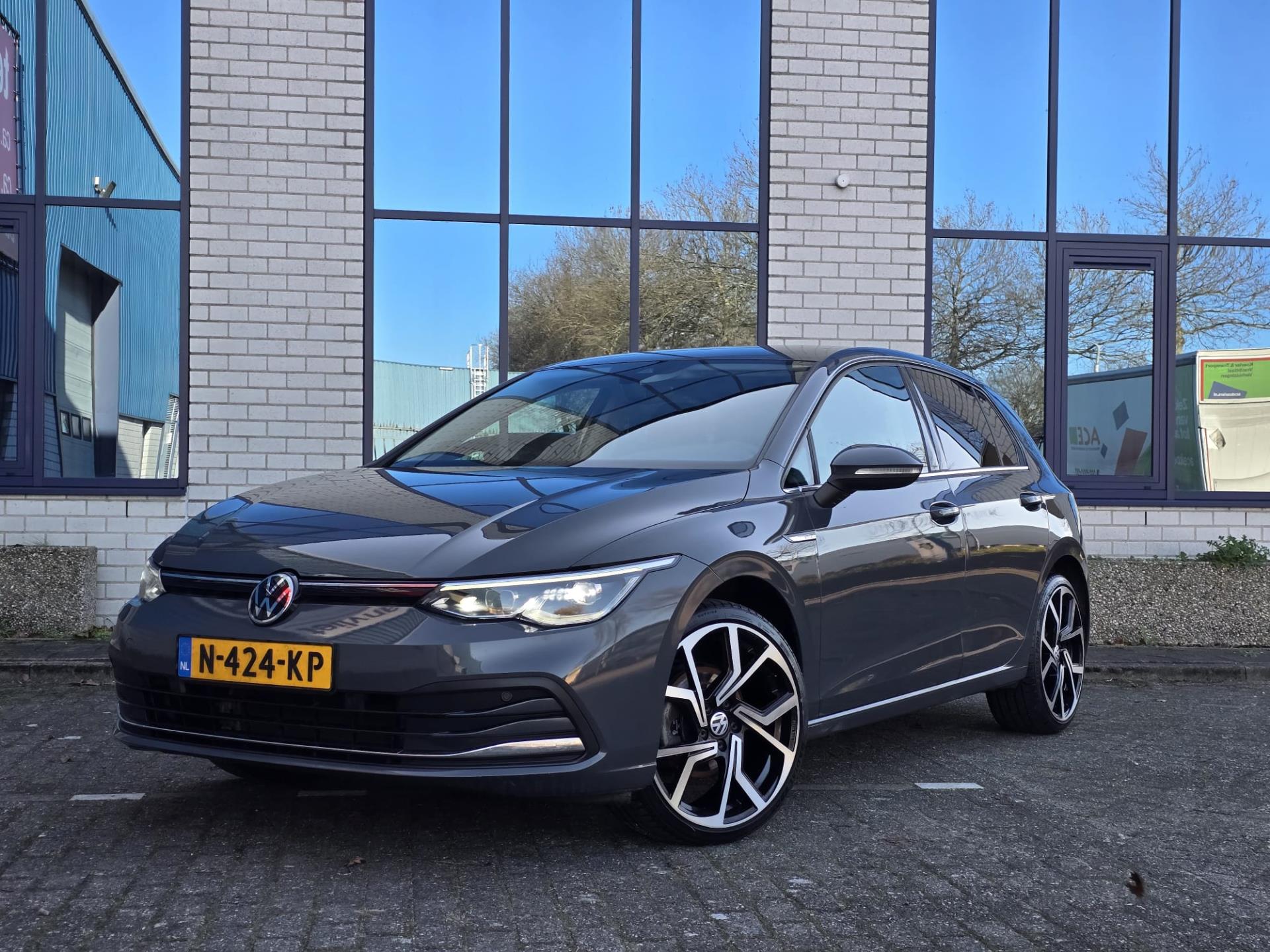 Volkswagen Golf 1.5 TSI Highline 150pk 6 bak / Massage/Sfeer/19 inch R LM / Top auto 50258695-0.jpg | AUTOMAKELAAR DRECHSTEDEN